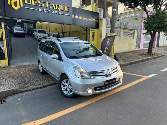 NISSAN GRAND LIVINA 1.8 SL 16V FLEX 4P AUTOMÁTICO NISSAN GRAND LIVINA 1.8 SL 16V FLEX 4P AUTOMÁTICO